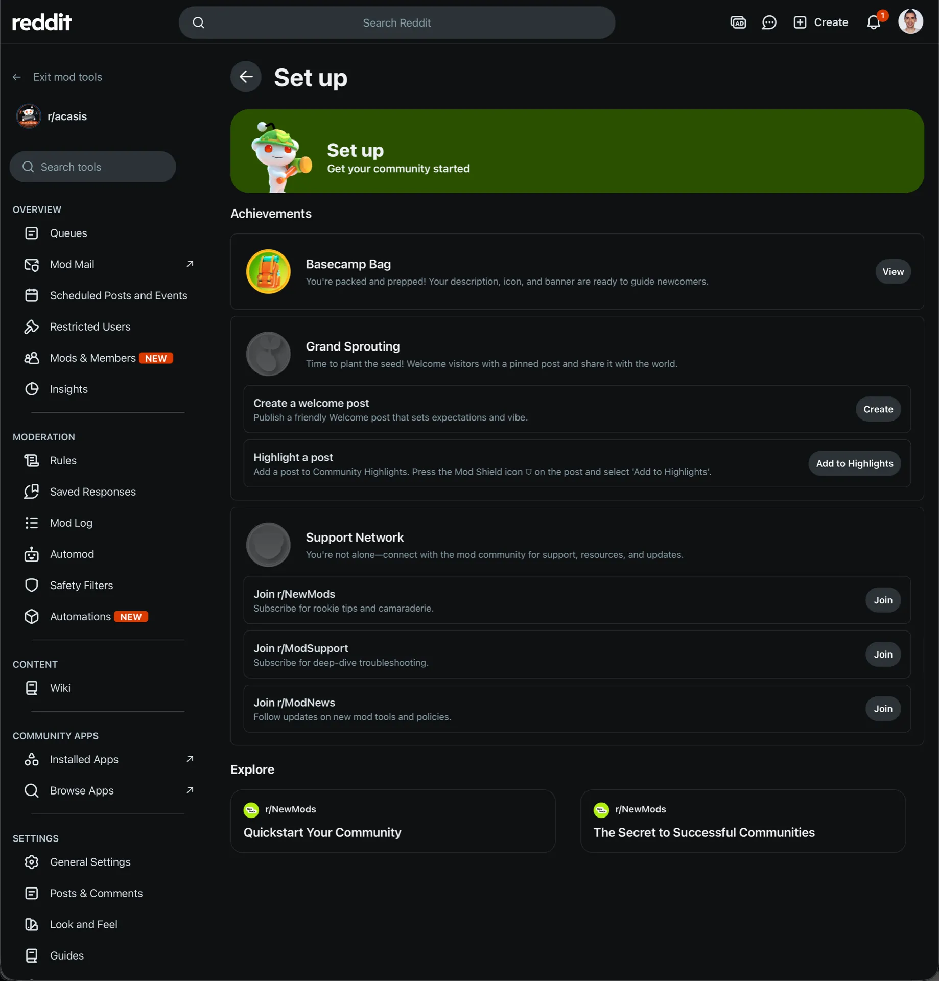 Reddit's mod tools Set up screen showing achievements for description, icon and banner, creating a welcome post and highlighting a post